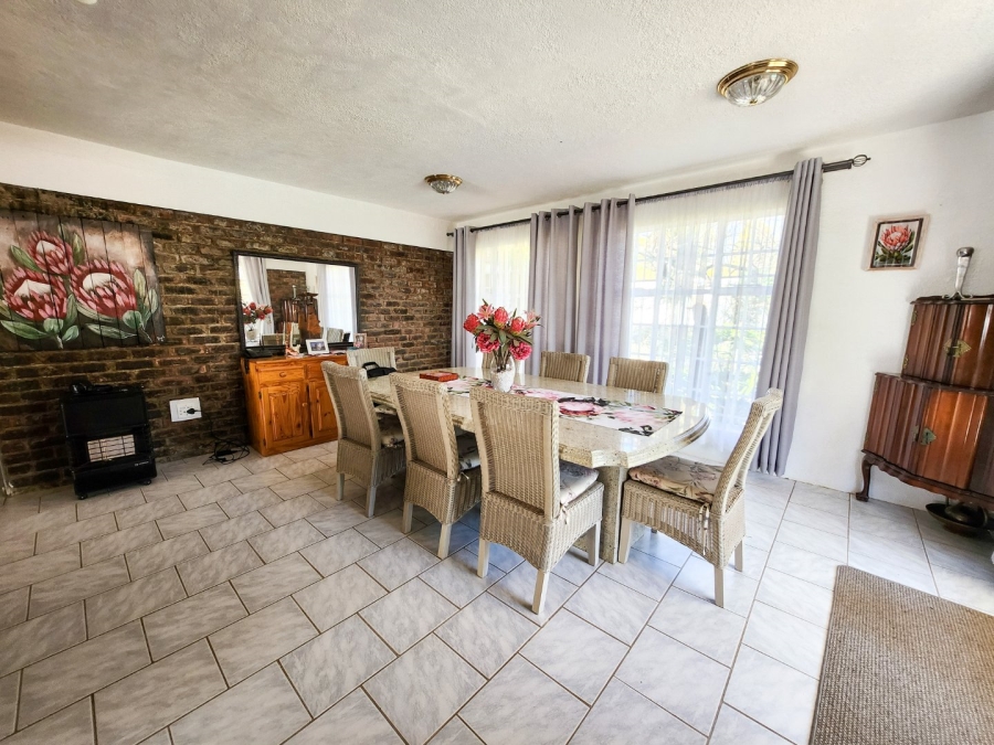 4 Bedroom Property for Sale in Wilkoppies North West